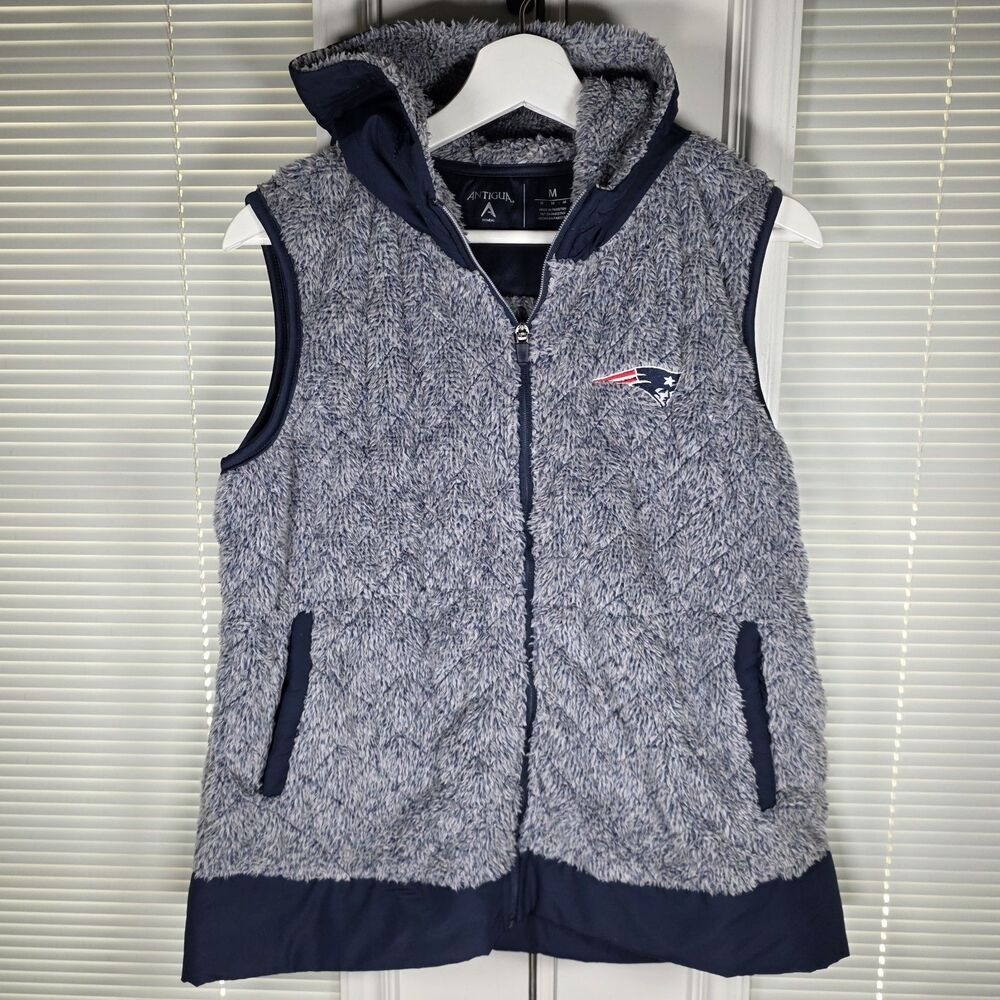 New England Patriots Antigua Hooded Vest Womens Medium Gray Navy Faux Fur